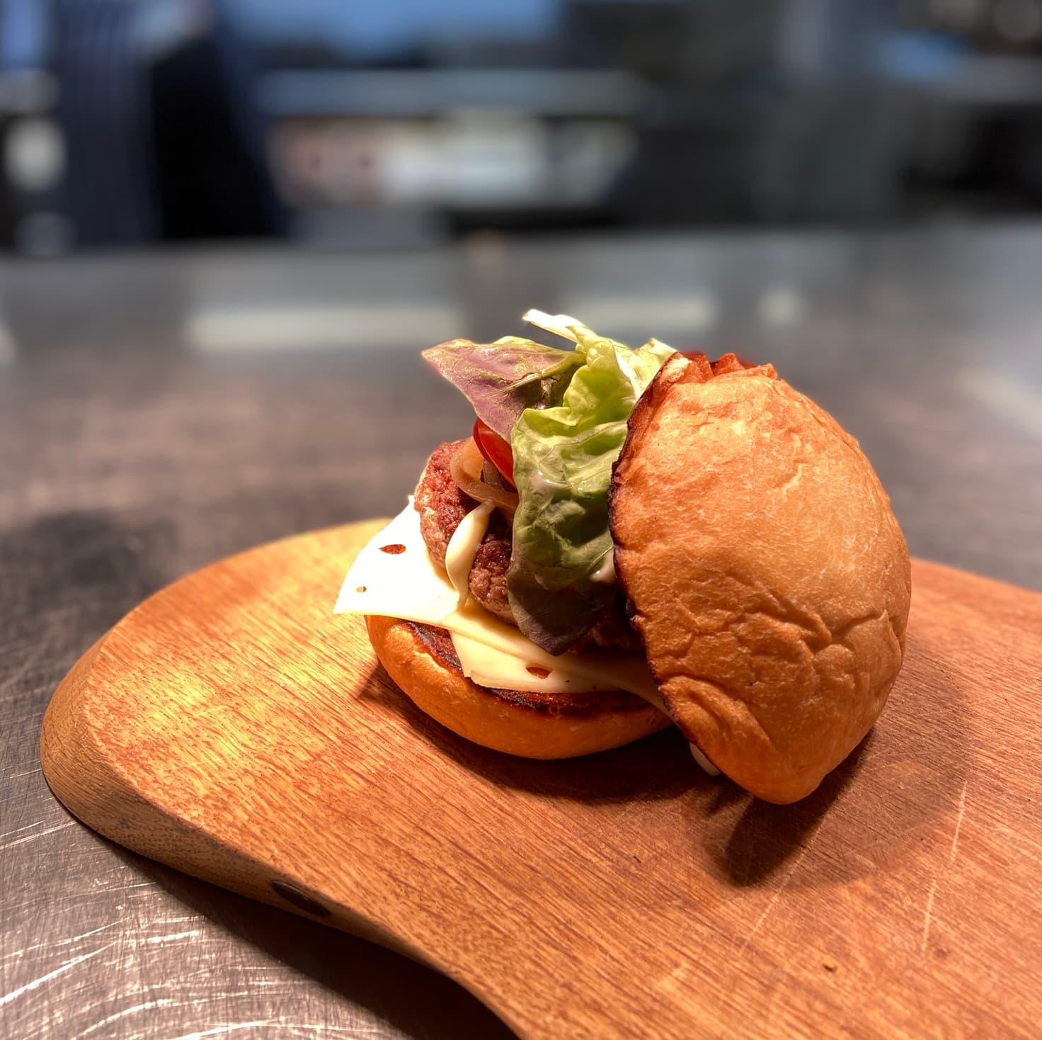 Burger Roll (sliced) — White · 120g